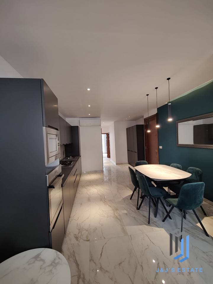 Fully furnished three-bedroom apartment in Gzira · 2