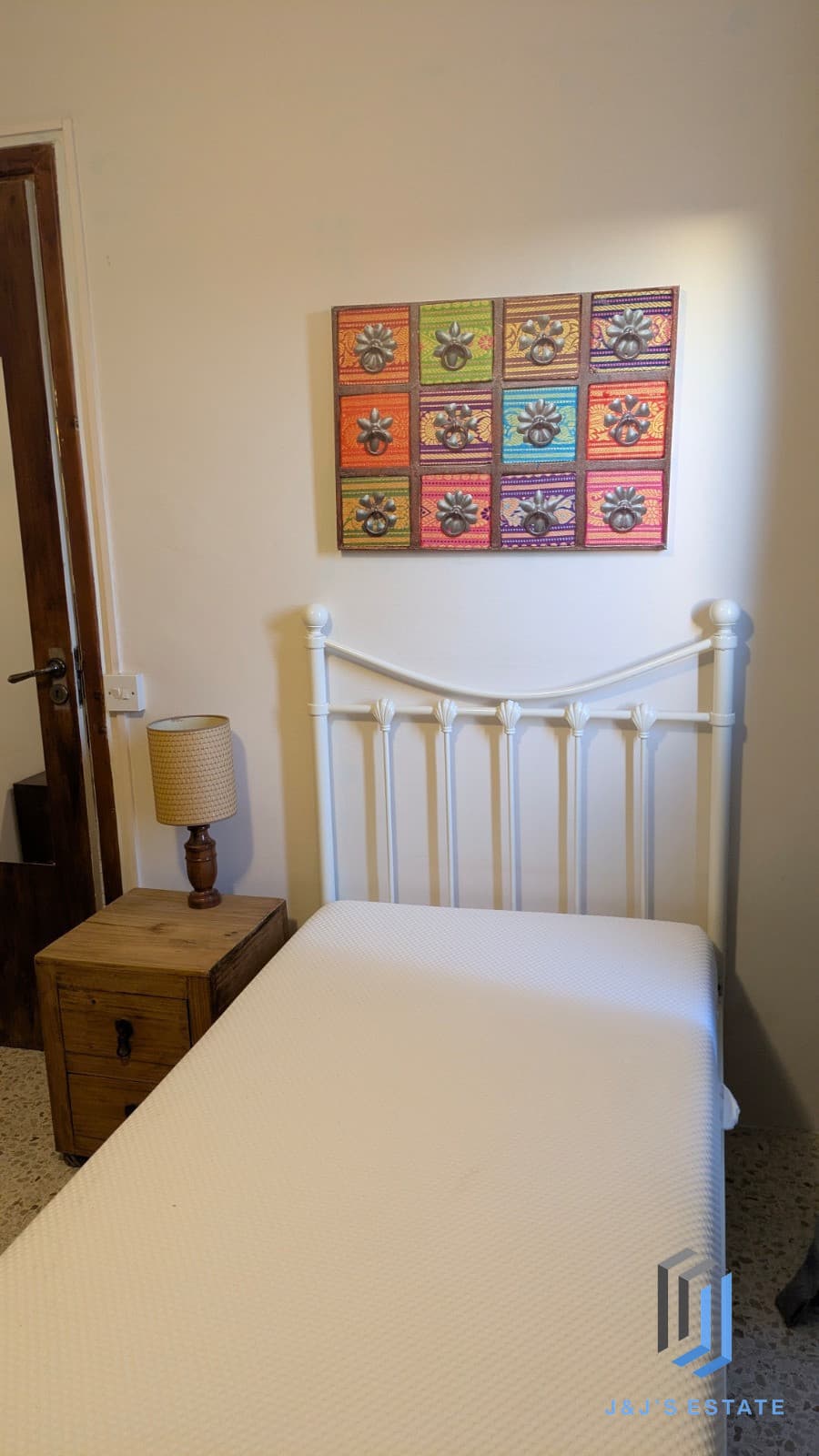 Modern Furnished Apartment With Two Bedrooms in Gzira · 6