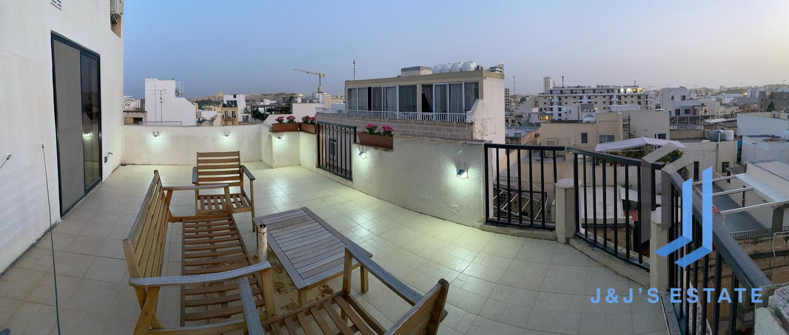 Fully Furnished Two Bedroom Apartment in Gzira with Terrace · 2