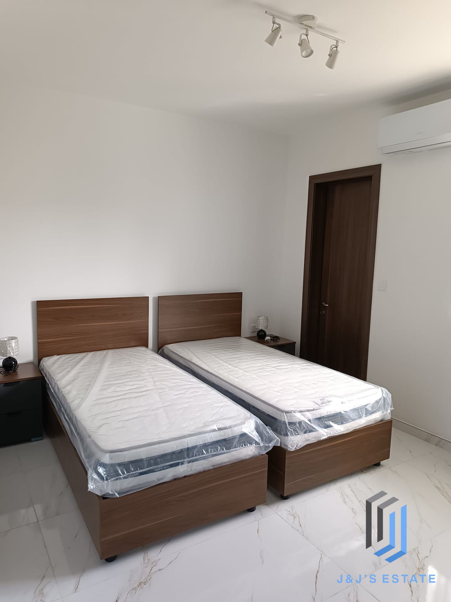 Brand New Apartment with Two Bedrooms in Zurrieq · 7