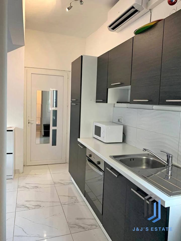 Apartment for Rent in Central Sliema · 3