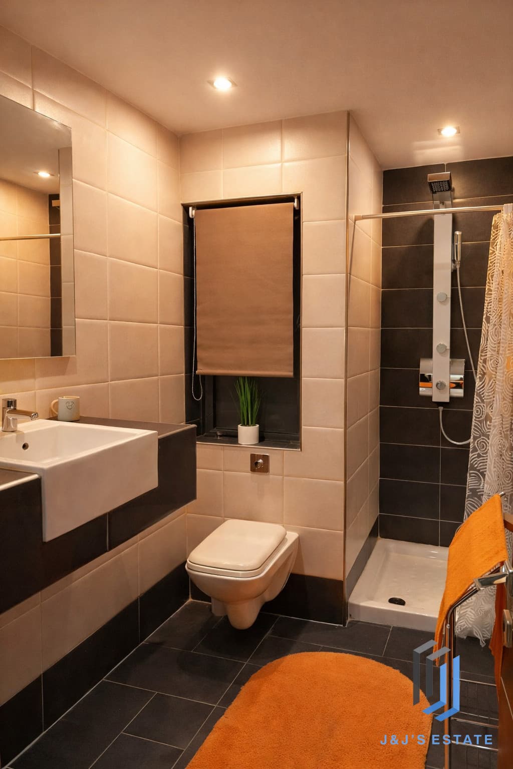 Fully furnished two-bedroom duplex penthouse in Sliema · 4