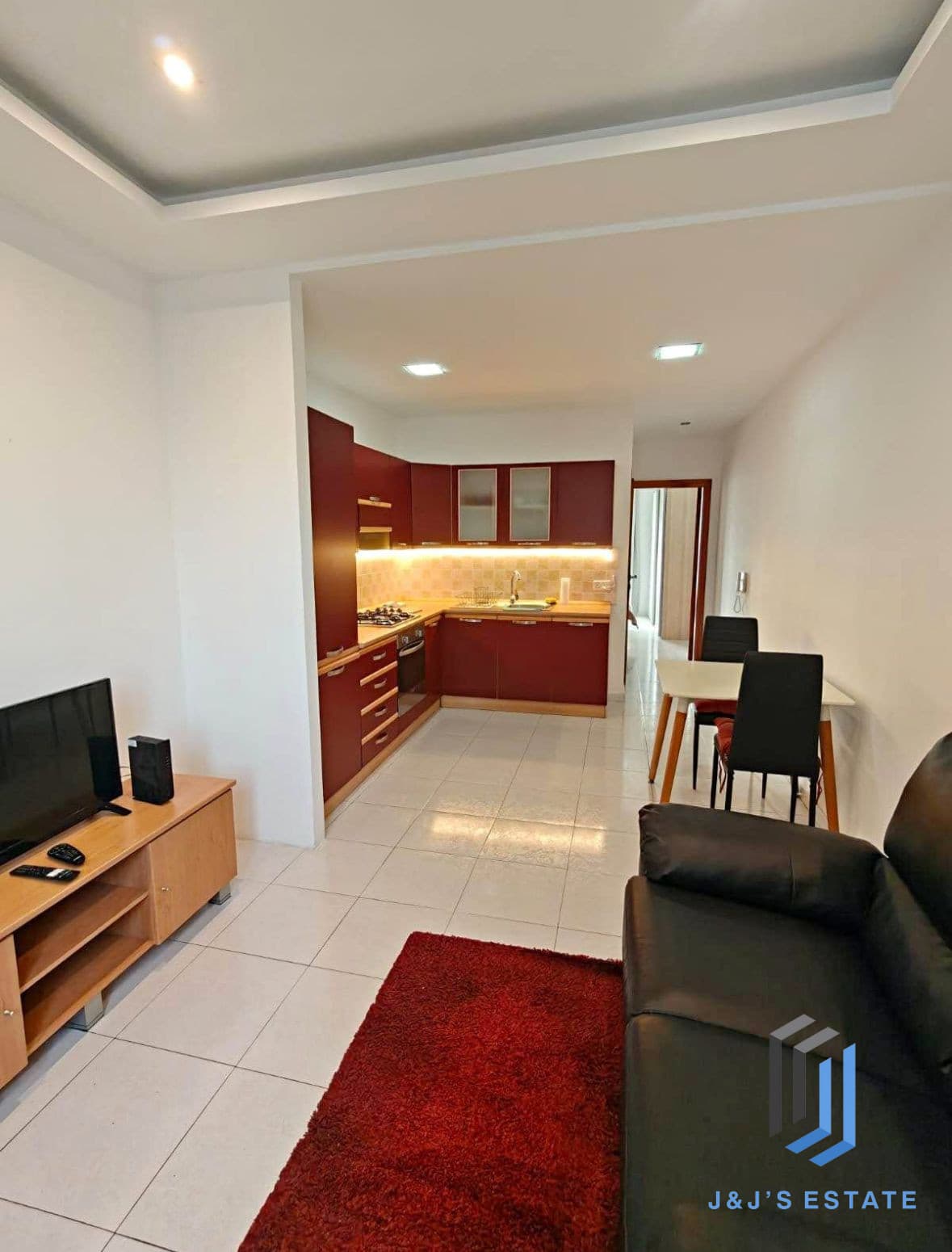 Fully Furnished One Bedroom Apartment in Lively St Julian's · 2