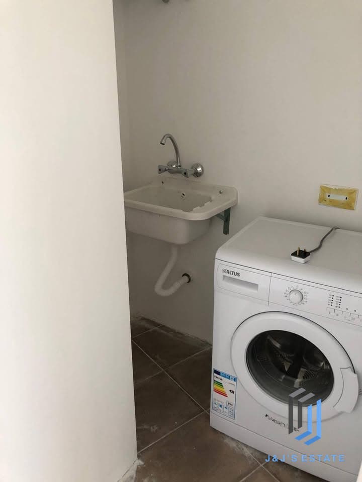 Spacious Two Bedroom Apartment for Rent Mosta · 8