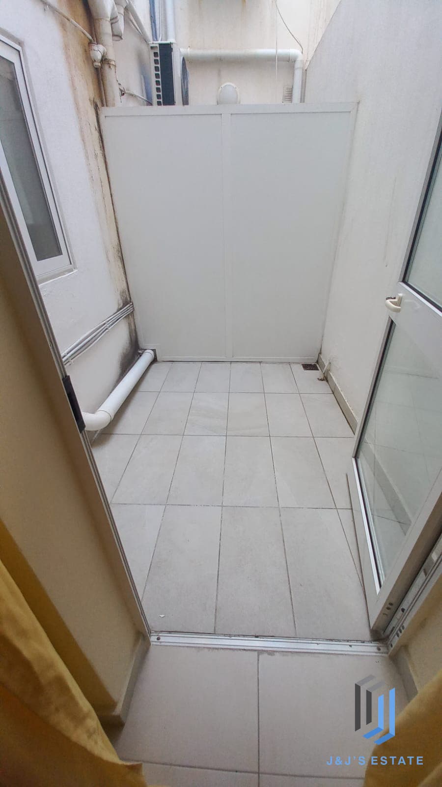 Fully Furnished Two Bedroom Apartment in Swieqi · 9