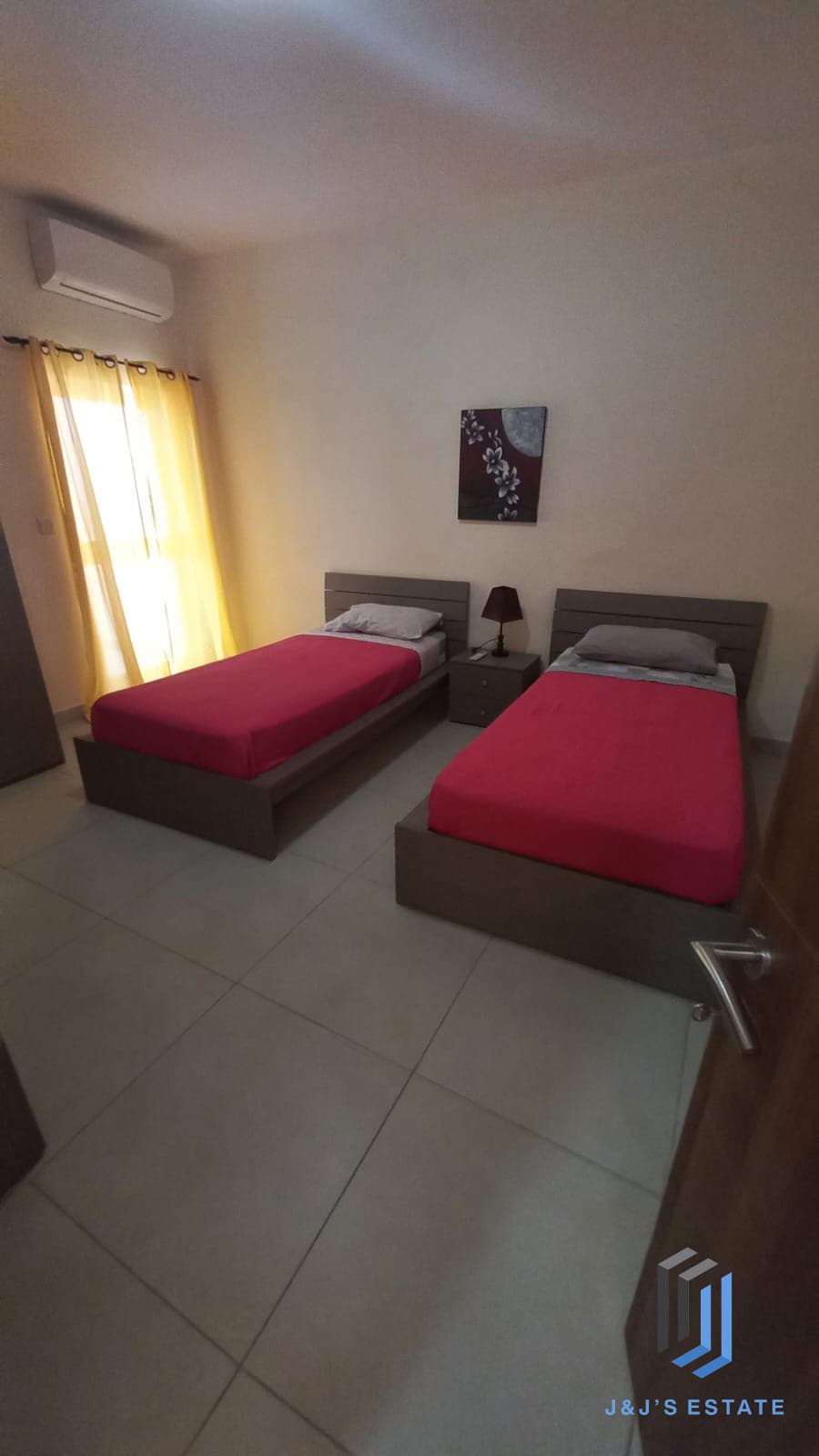 Fully Furnished Two Bedroom Apartment in Swieqi · 4