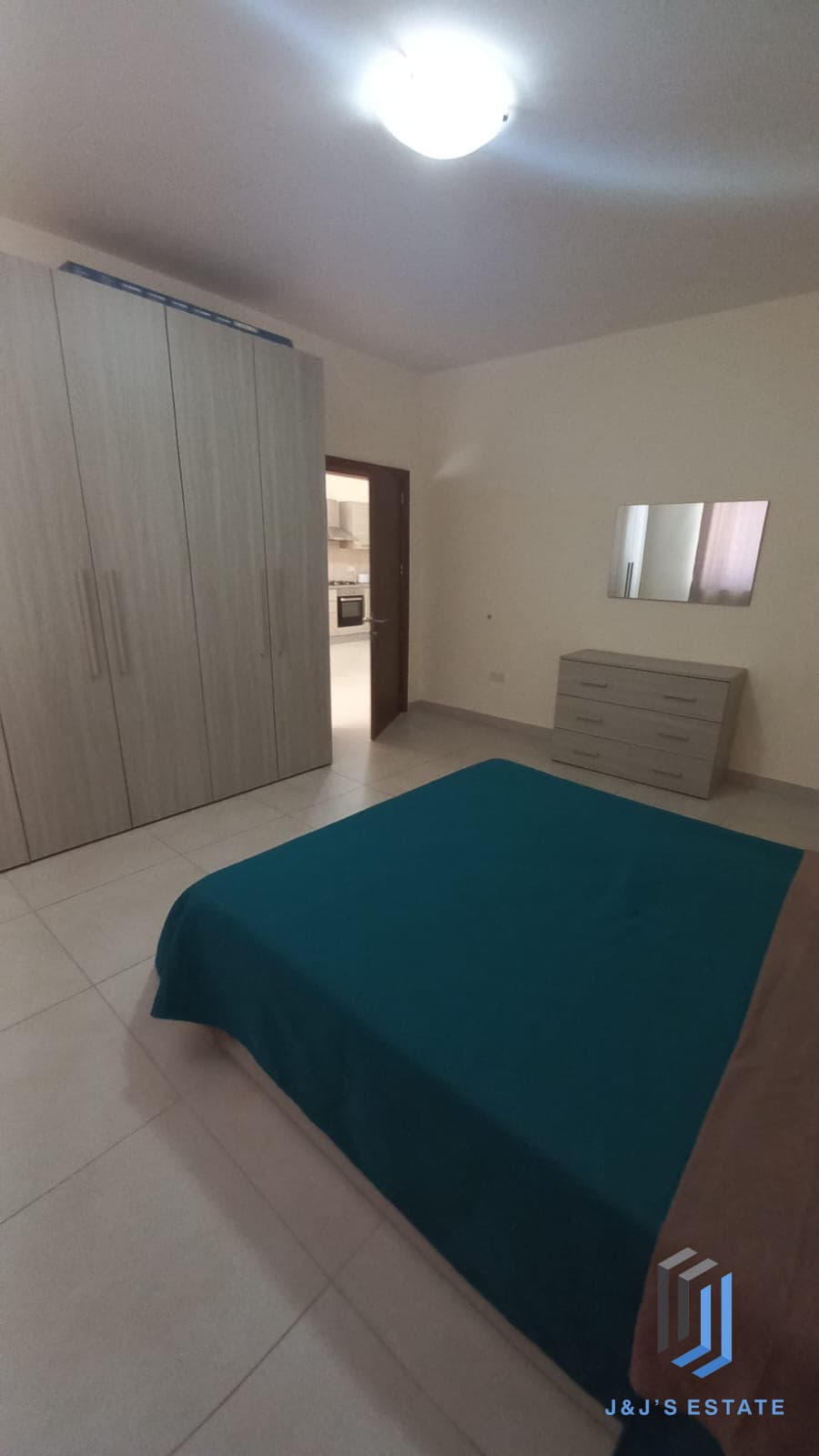Fully Furnished Two Bedroom Apartment in Swieqi · 6