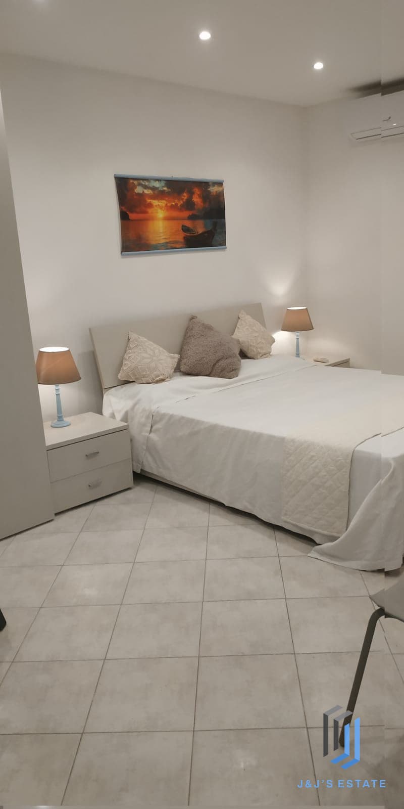 Fully Furnished Sea View Apartment Salina · 5