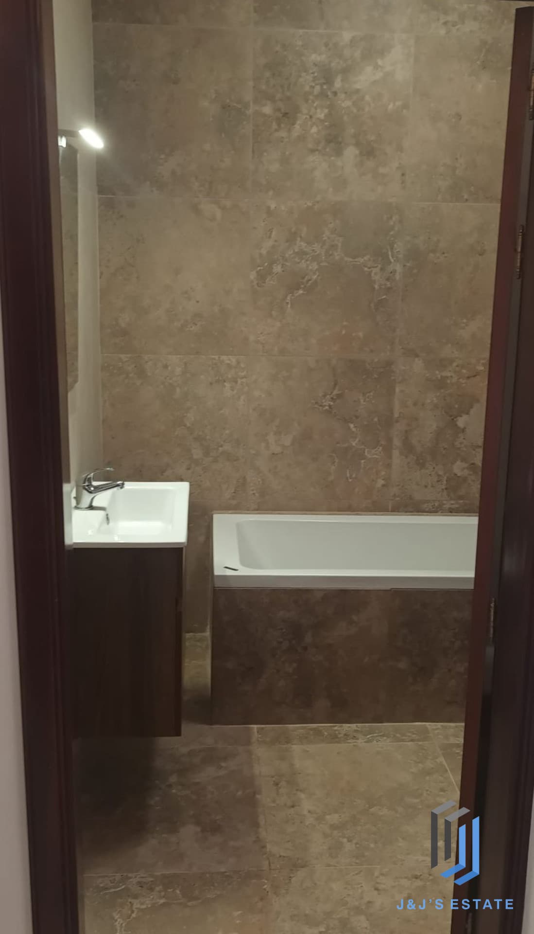 Fully Furnished Two Bedroom Apartment in Coastal Town · 4