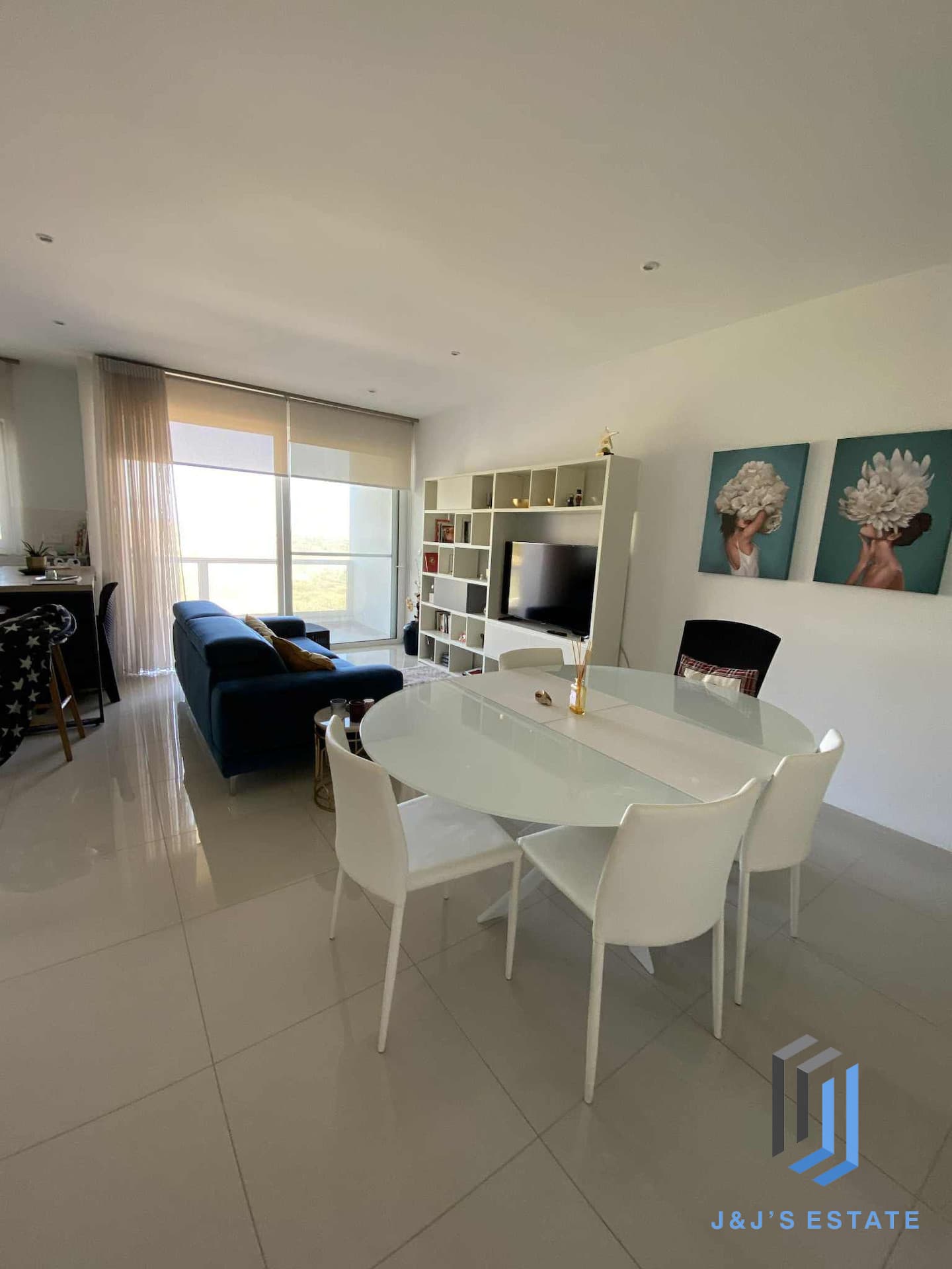 Fully Furnished Two Bedroom Apartment in Mellieha · 2