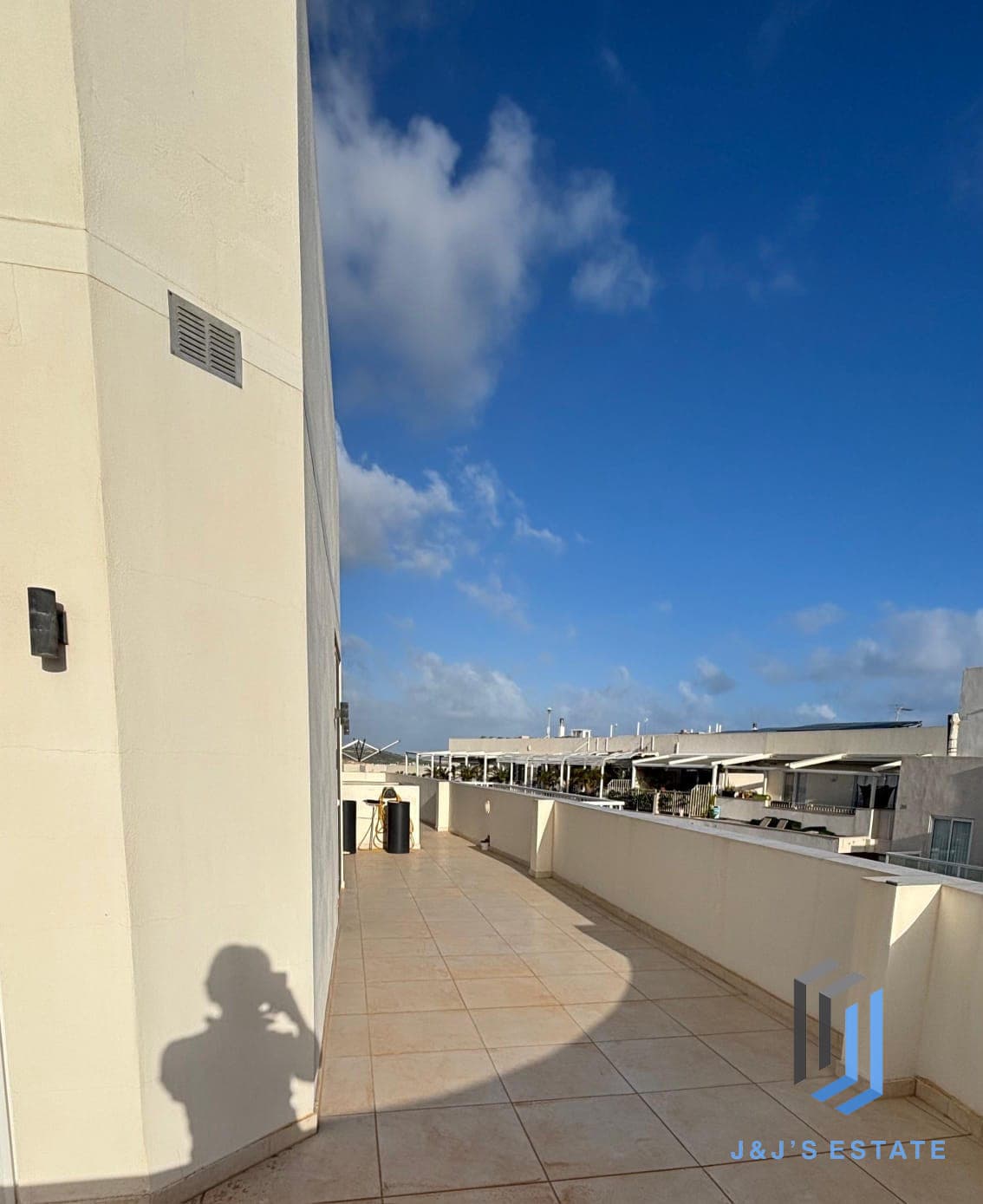 Fully Furnished One Bedroom Penthouse in Qawra · 7