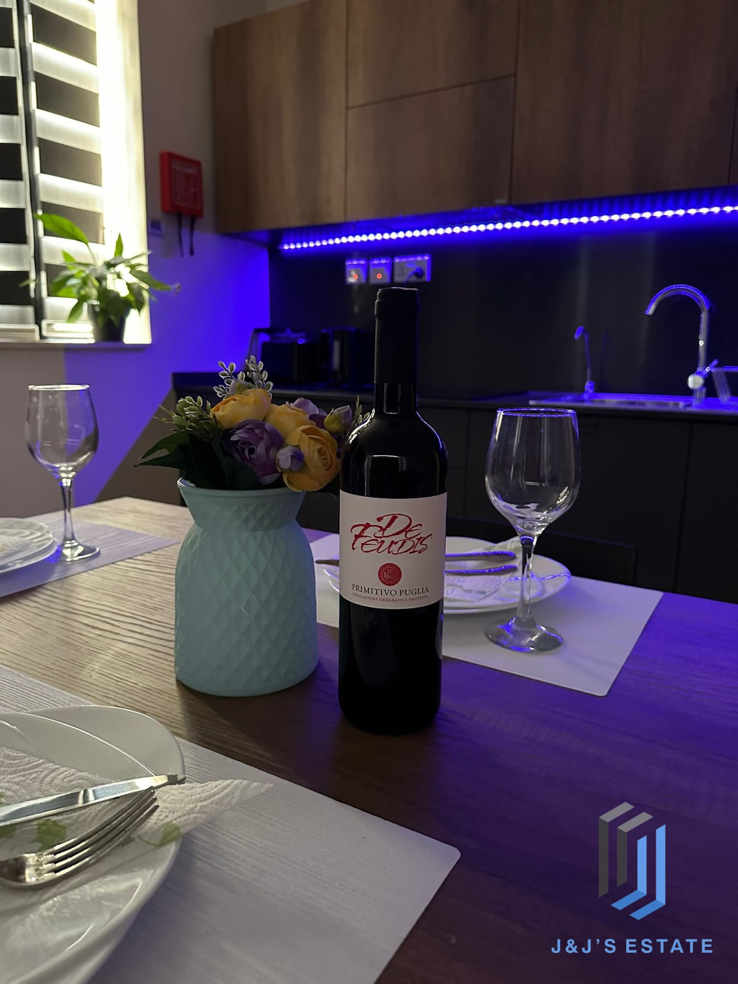 Modern & Fully Furnished 3 Bedroom Penthouse in Msida · 4