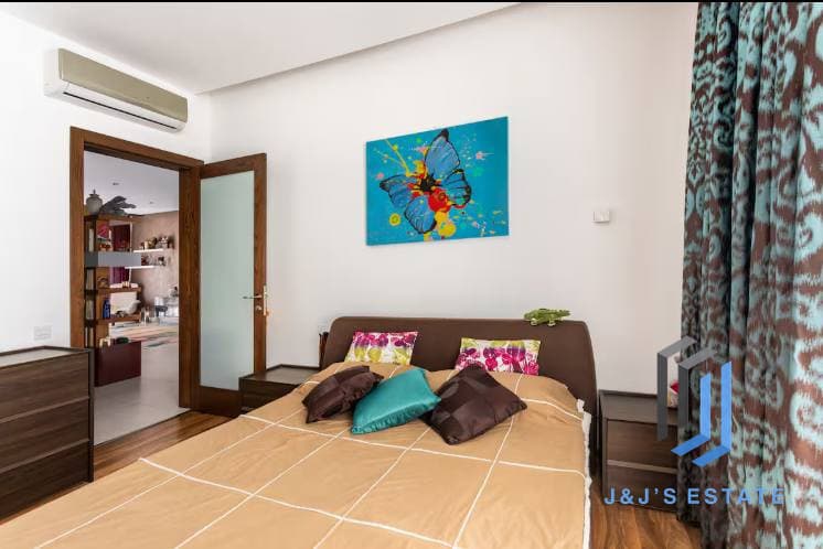 Premium 2-Bedroom Apartment in Prestigious Sliema · 8