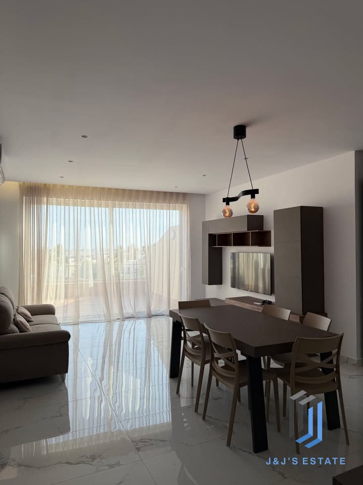 Fully Furnished Penthouse Apartment in Peaceful Lija · 3