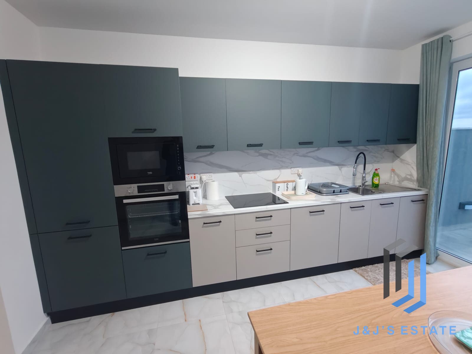 Fully furnished one-bedroom penthouse with city view in Hamrun · 1