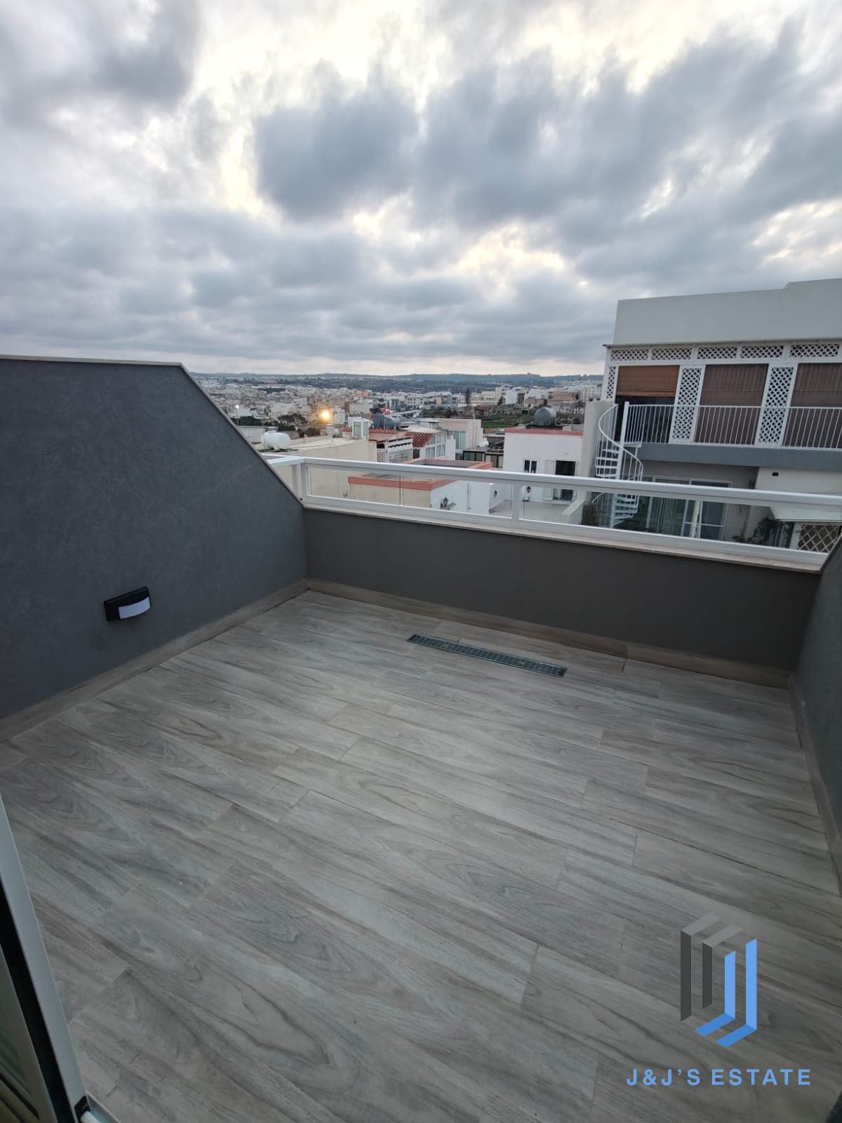 Fully furnished one-bedroom penthouse with city view in Hamrun · 3