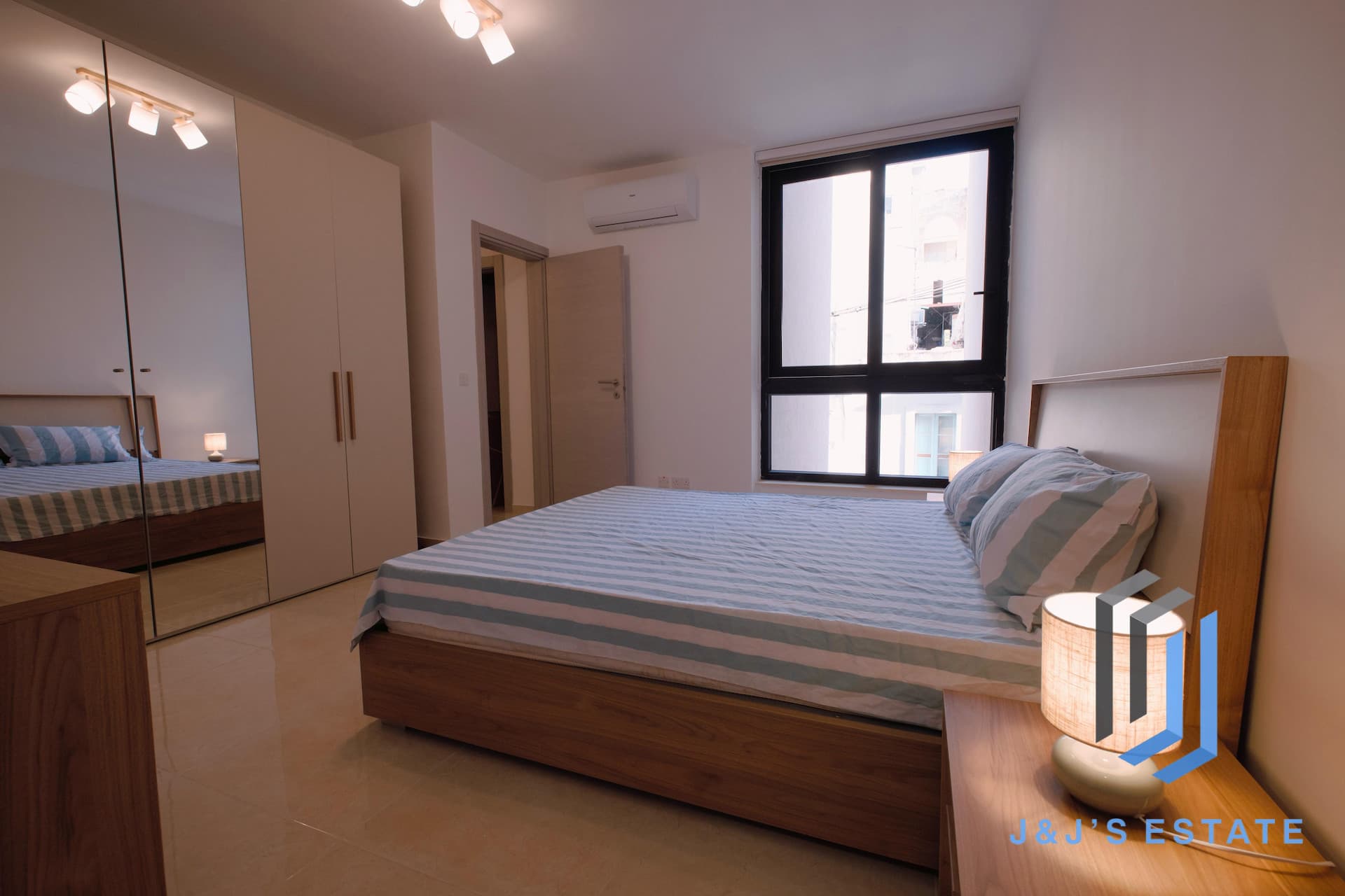 Modern & Fully Furnished Two Bedroom Apartment in Mellieha · 9
