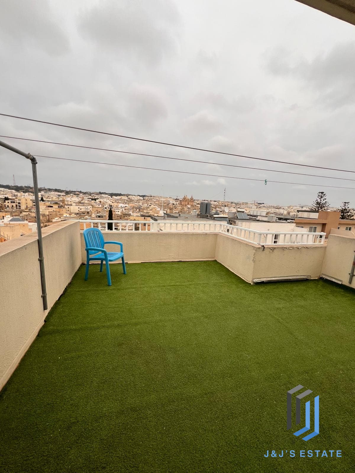 Fully Furnished Penthouse Apartment in Central Birkirkara