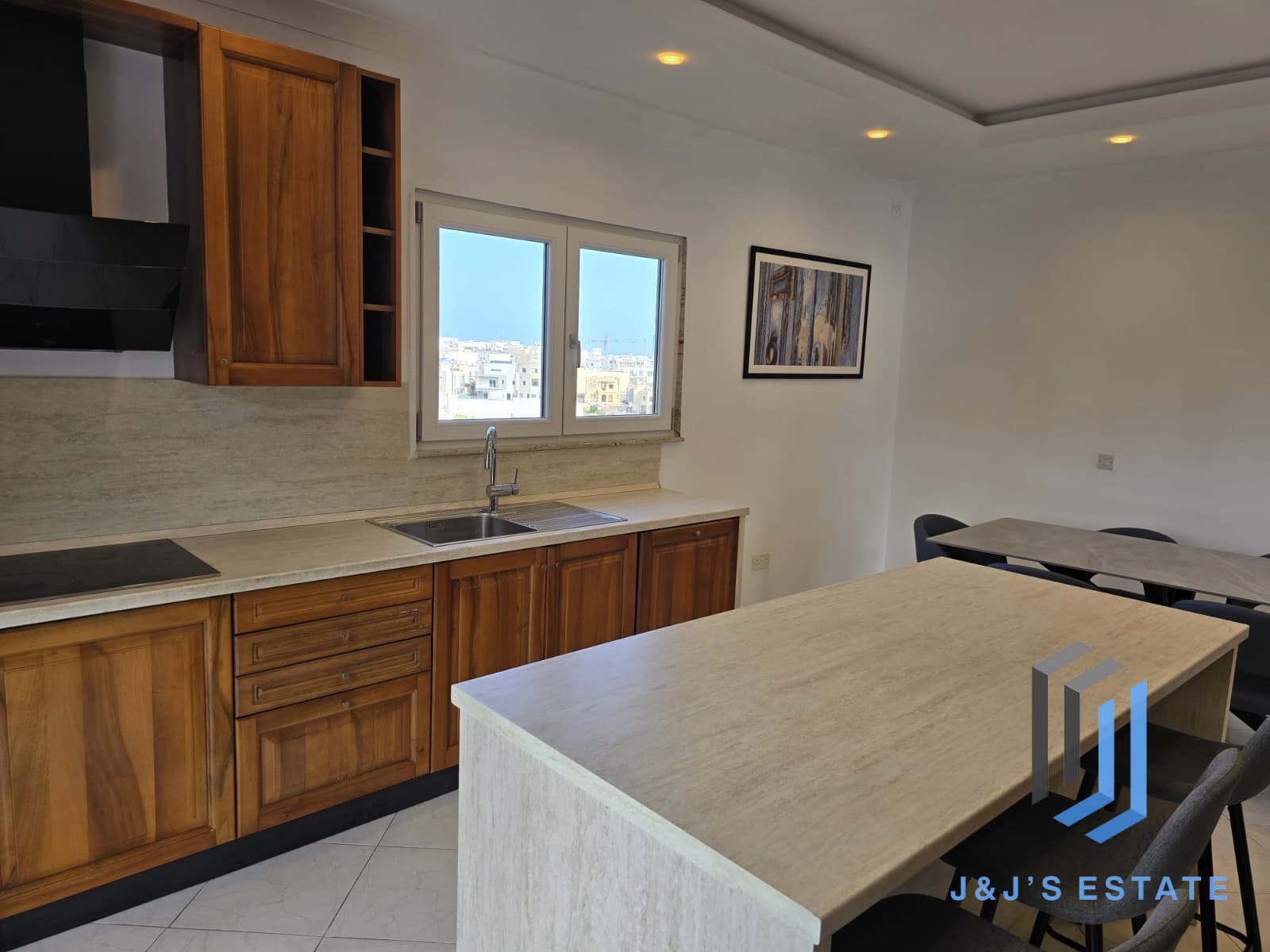 Fully Furnished Penthouse Duplex in Vibrant St Julian's · 5
