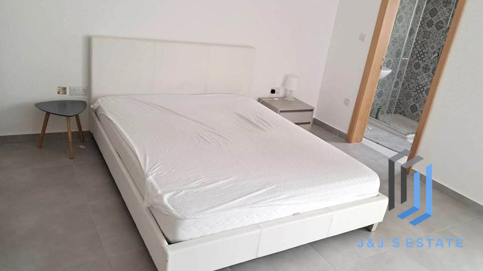 Three Bedroom Apartment For Rent In San Gwann Central · 5