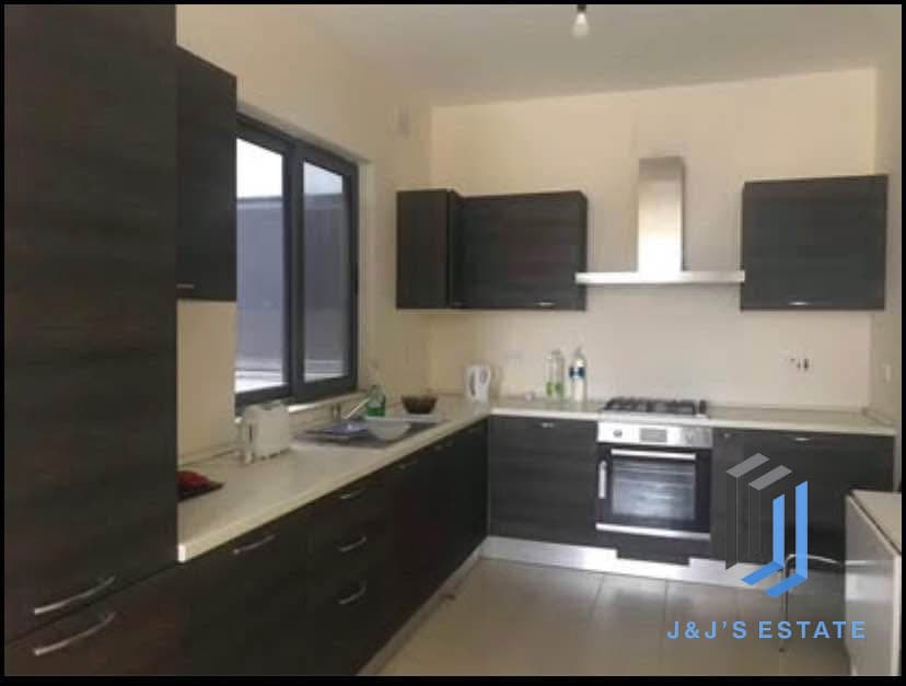 Spacious Three Bedroom Apartment in Green Mgarr Area · 3