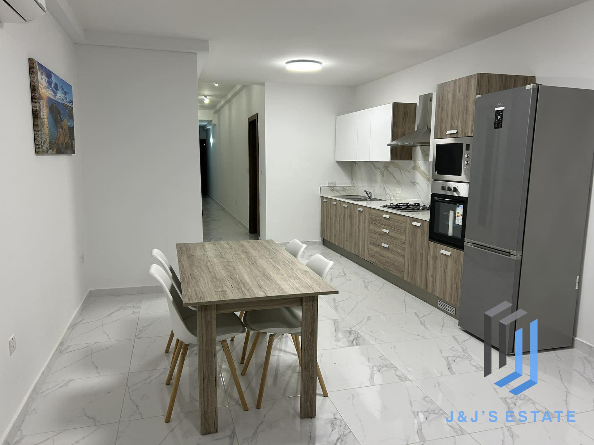 Maisonette for Rent with 2 Bedrooms in Lively St Pauls Bay