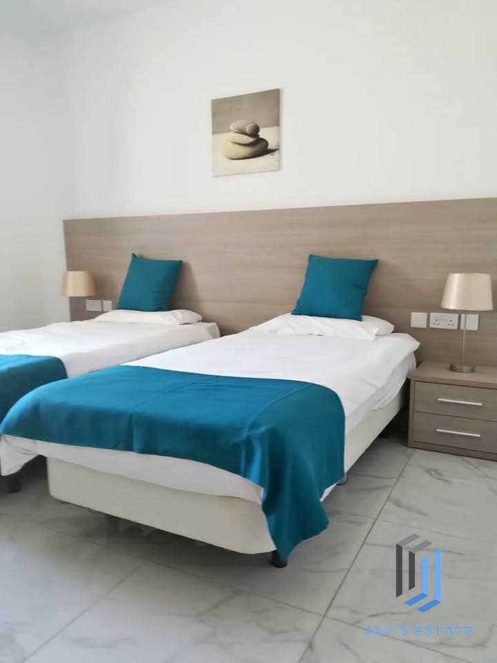 MSIDA – Bright 1 Bedroom Penthouse with Open Views · 2