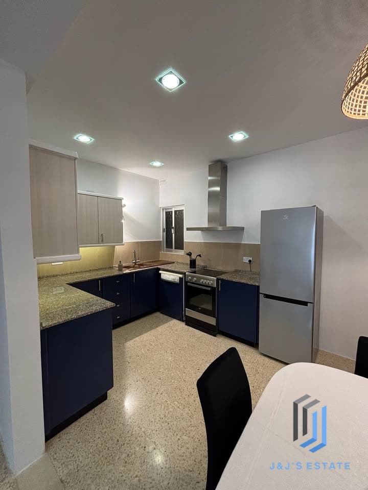 Modern Two Bedroom Apartment in St Paul's Bay · 3
