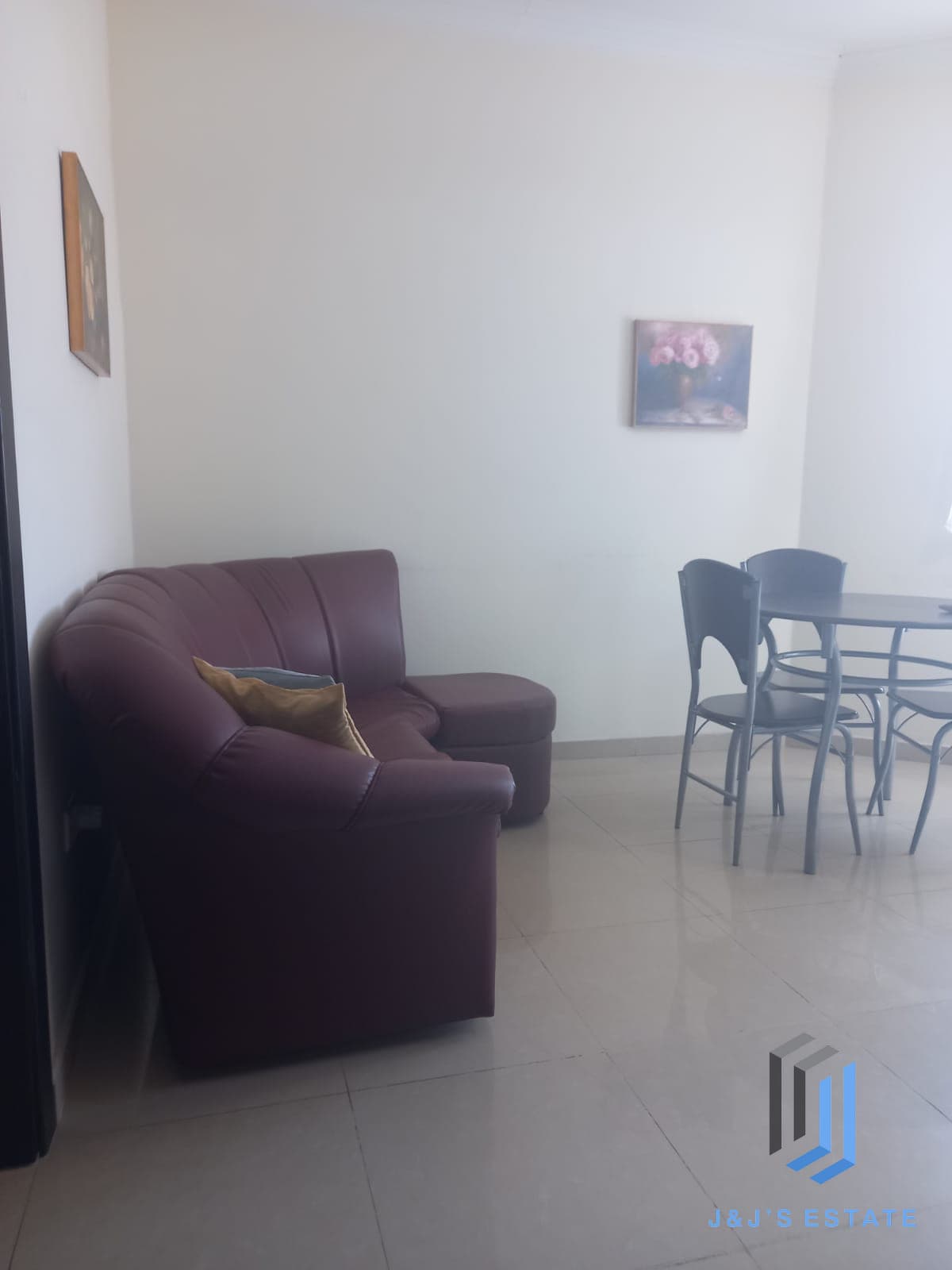 Fully Furnished One Bedroom Apartment in Sunny Qawra · 5