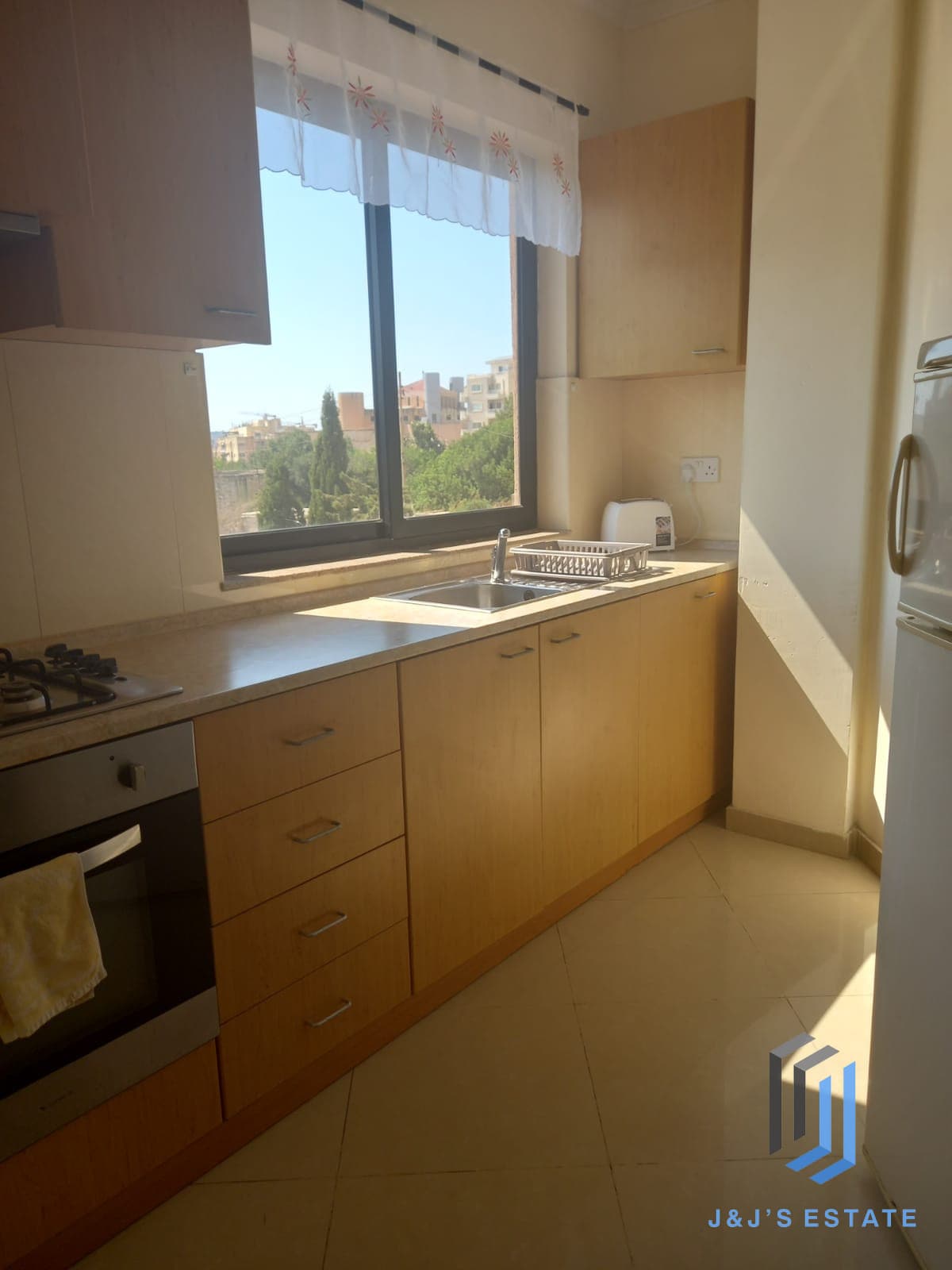Fully Furnished One Bedroom Apartment in Sunny Qawra