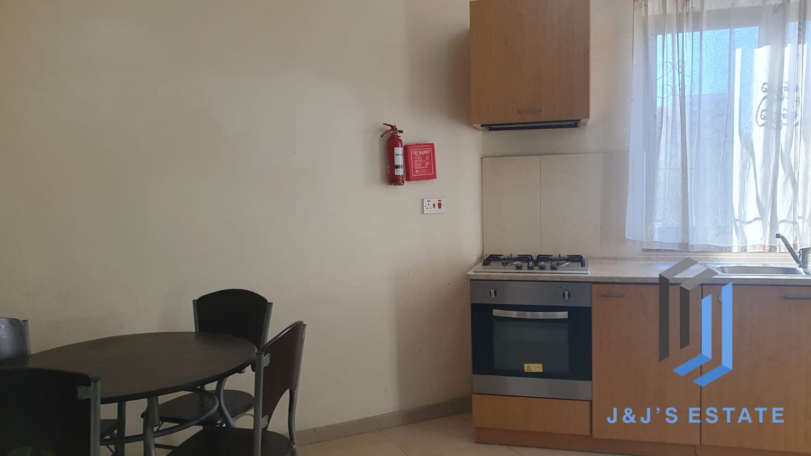 Fully Furnished One Bedroom Apartment in Qawra · 4
