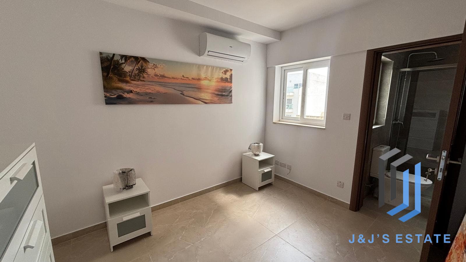 Fully Furnished Three Bedroom Apartment in Swieqi · 8