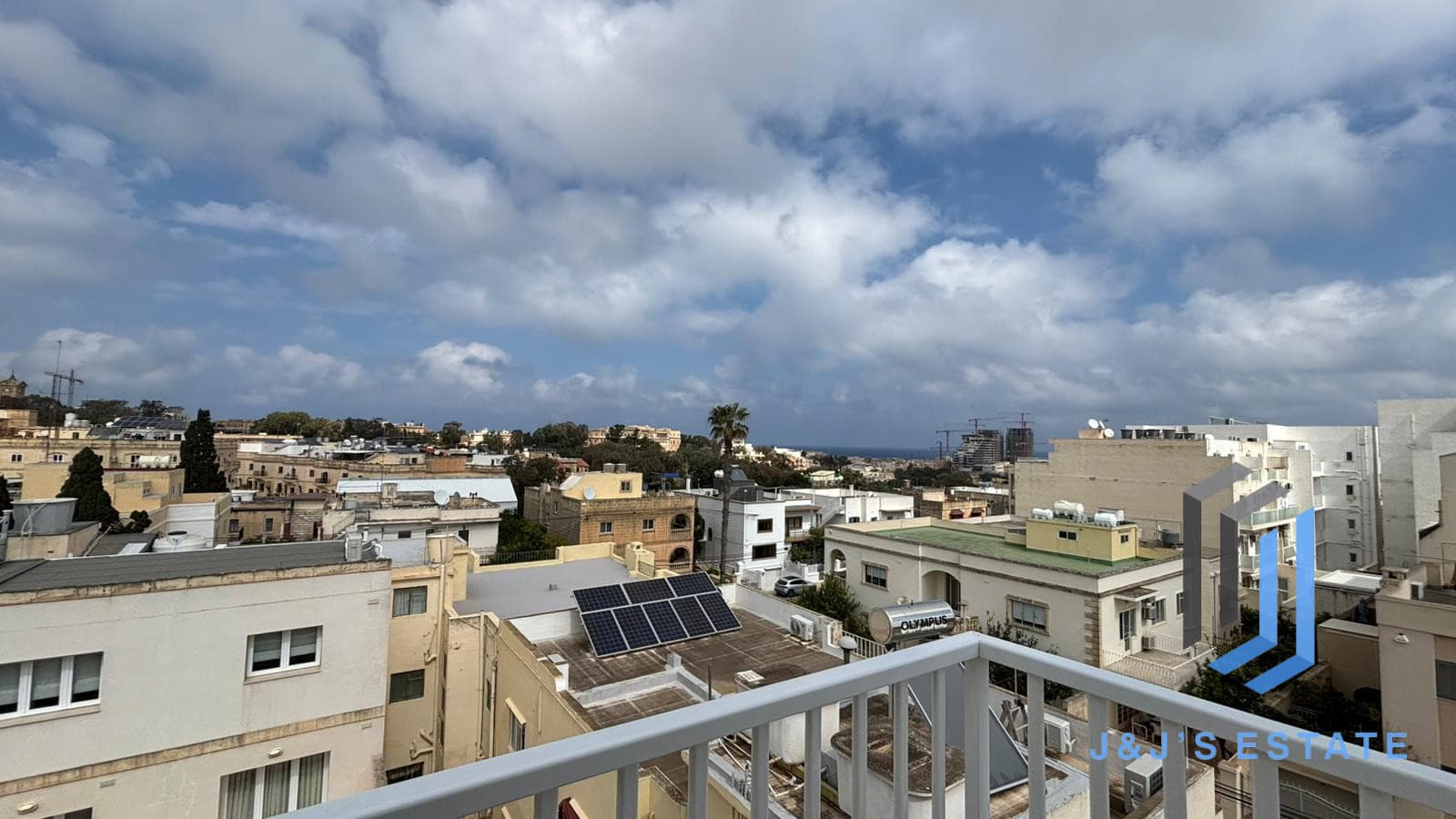 Fully Furnished Three Bedroom Apartment in Swieqi · 13