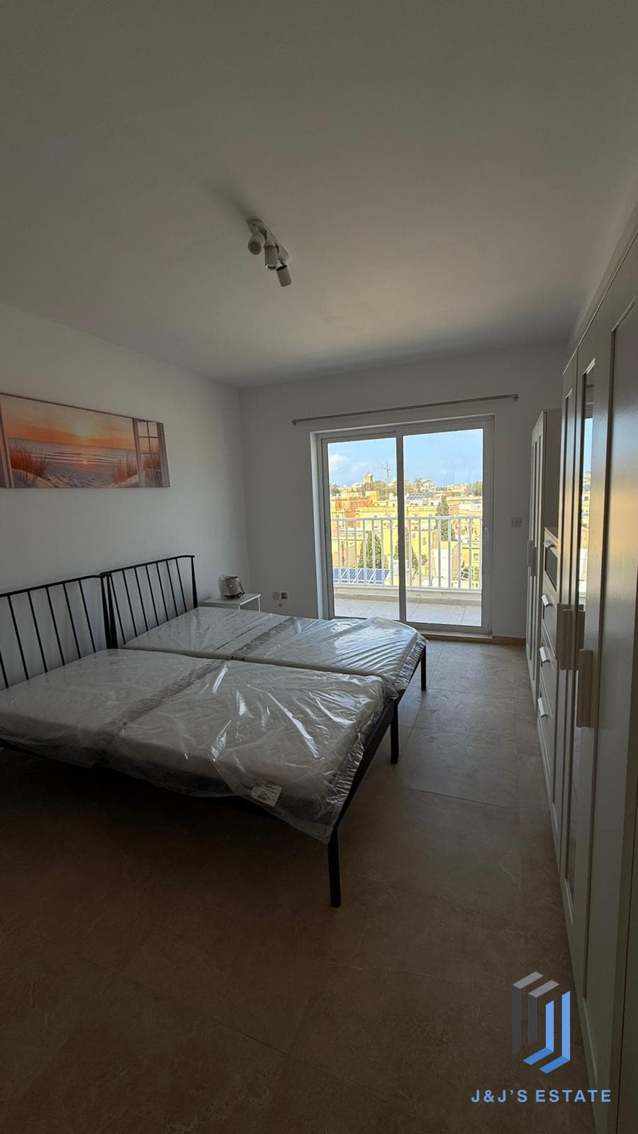 Fully Furnished Penthouse Apartment for Rent Swieqi · 7