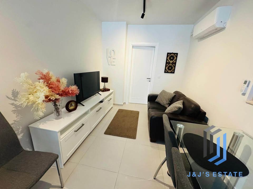 Modern Maisonette with 2 Bedrooms in Peaceful Naxxar · 2