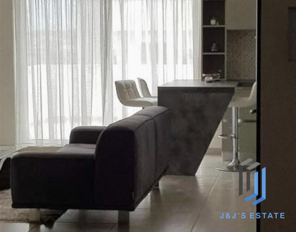 Modern Two Bedroom Apartment in Central Gzira · 5