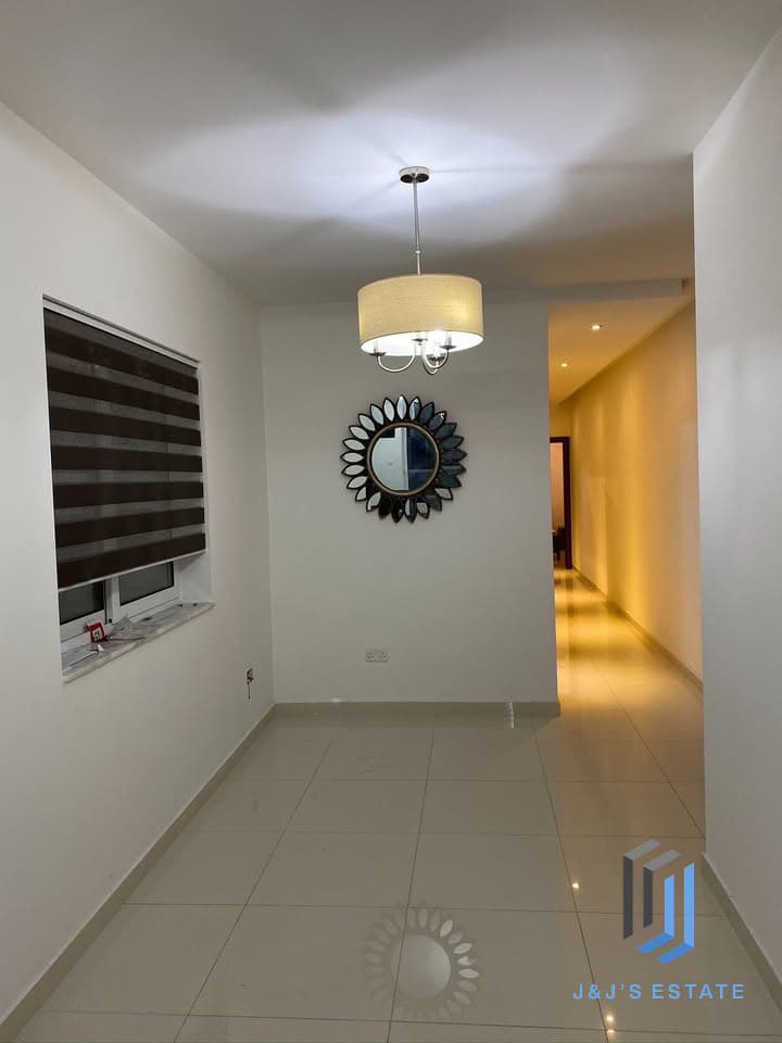 Fully Furnished Three Bedroom Apartment in San Gwann · 4