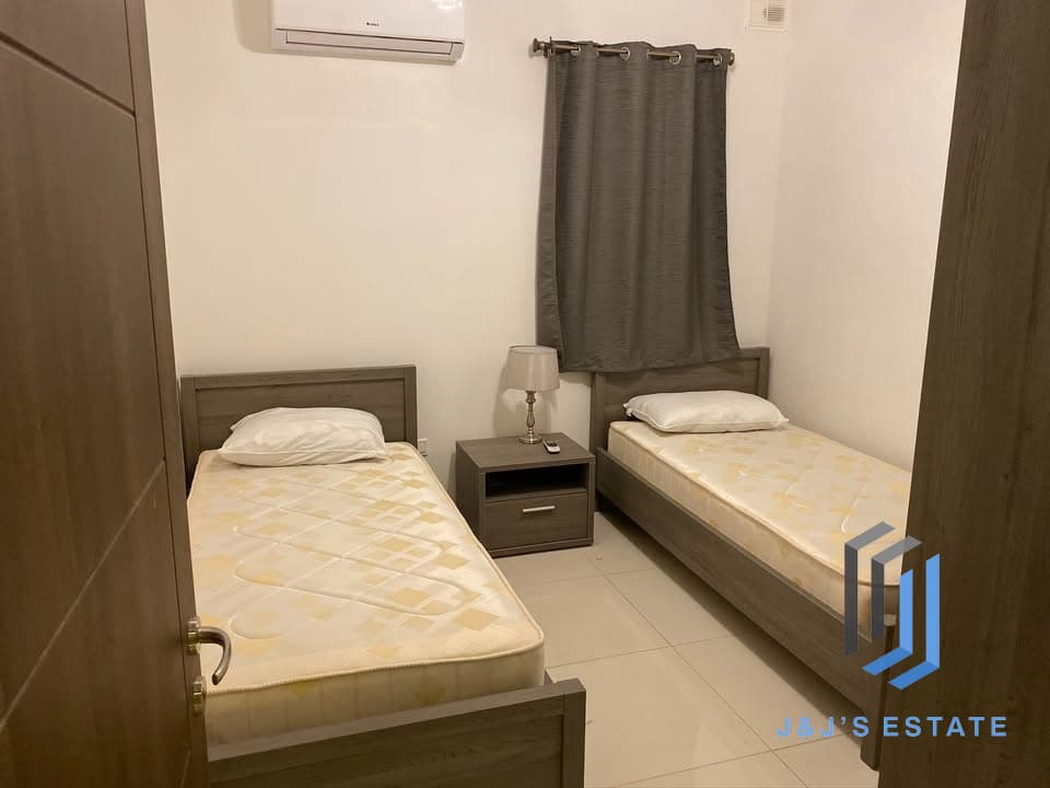 Fully Furnished Three Bedroom Apartment in San Gwann · 7