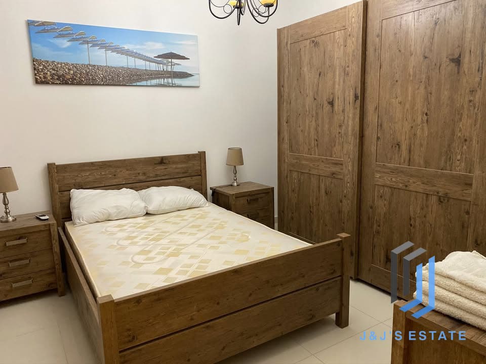 Fully Furnished Three Bedroom Apartment in San Gwann · 6