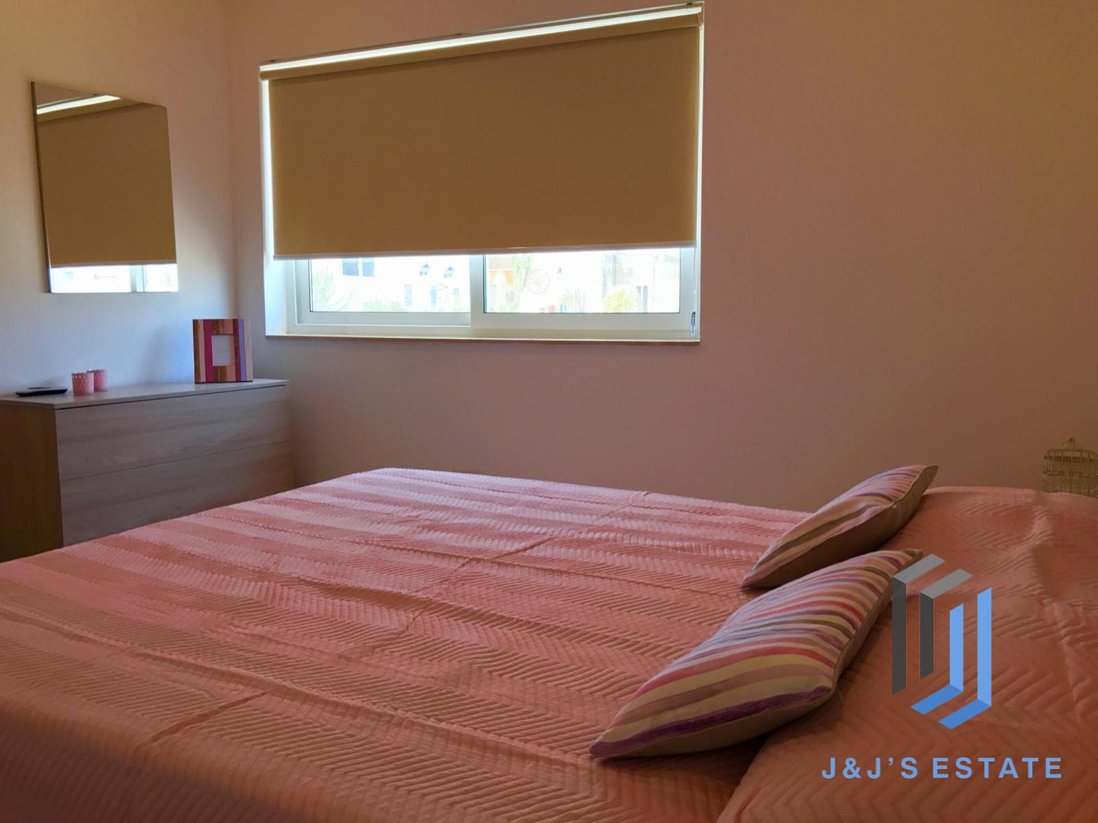 Fully Furnished Penthouse Apartment for Rent · 9