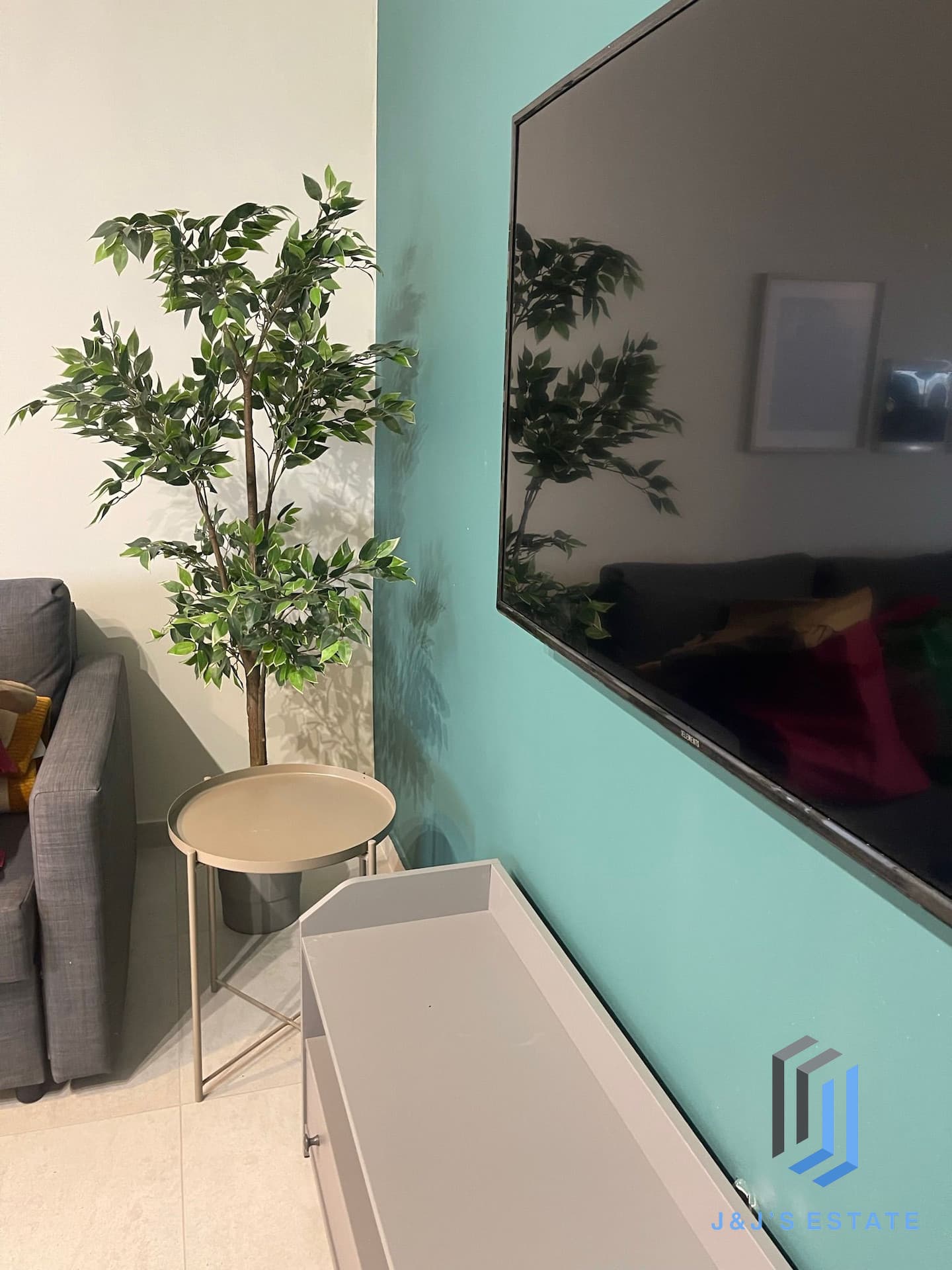 Fully furnished two-bedroom apartment in Mosta · 4