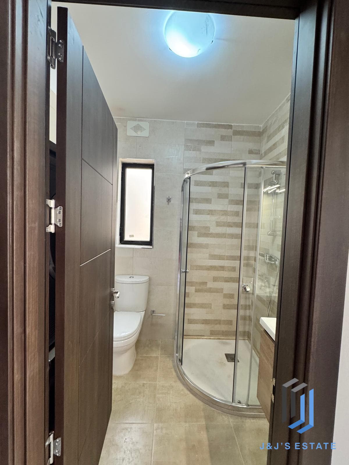 Fully furnished two-bedroom apartment in central Msida · 4