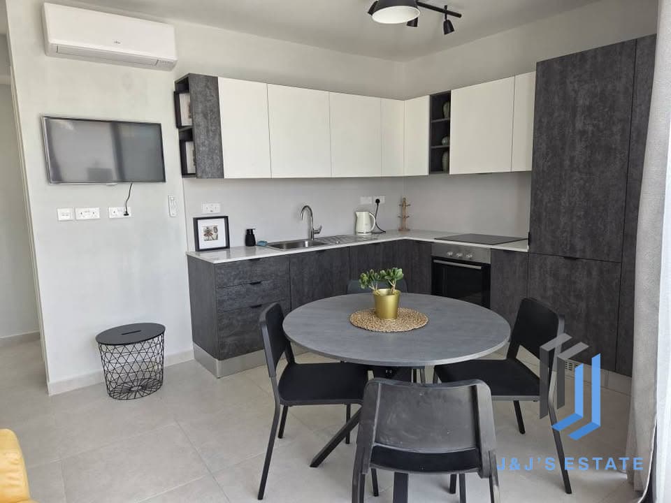 Fully furnished 2‑bed duplex penthouse with terrace in Sliema · 2