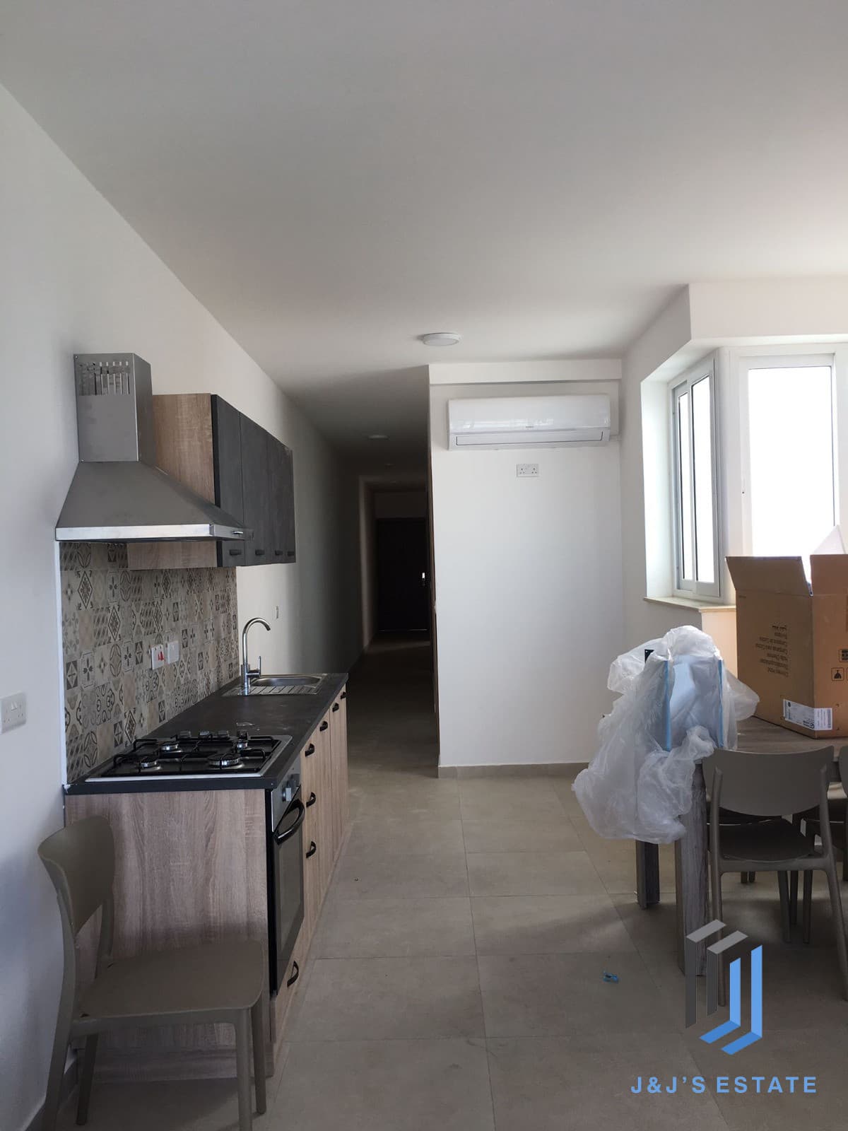 Modern Furnished Penthouse in Central Swieqi · 4