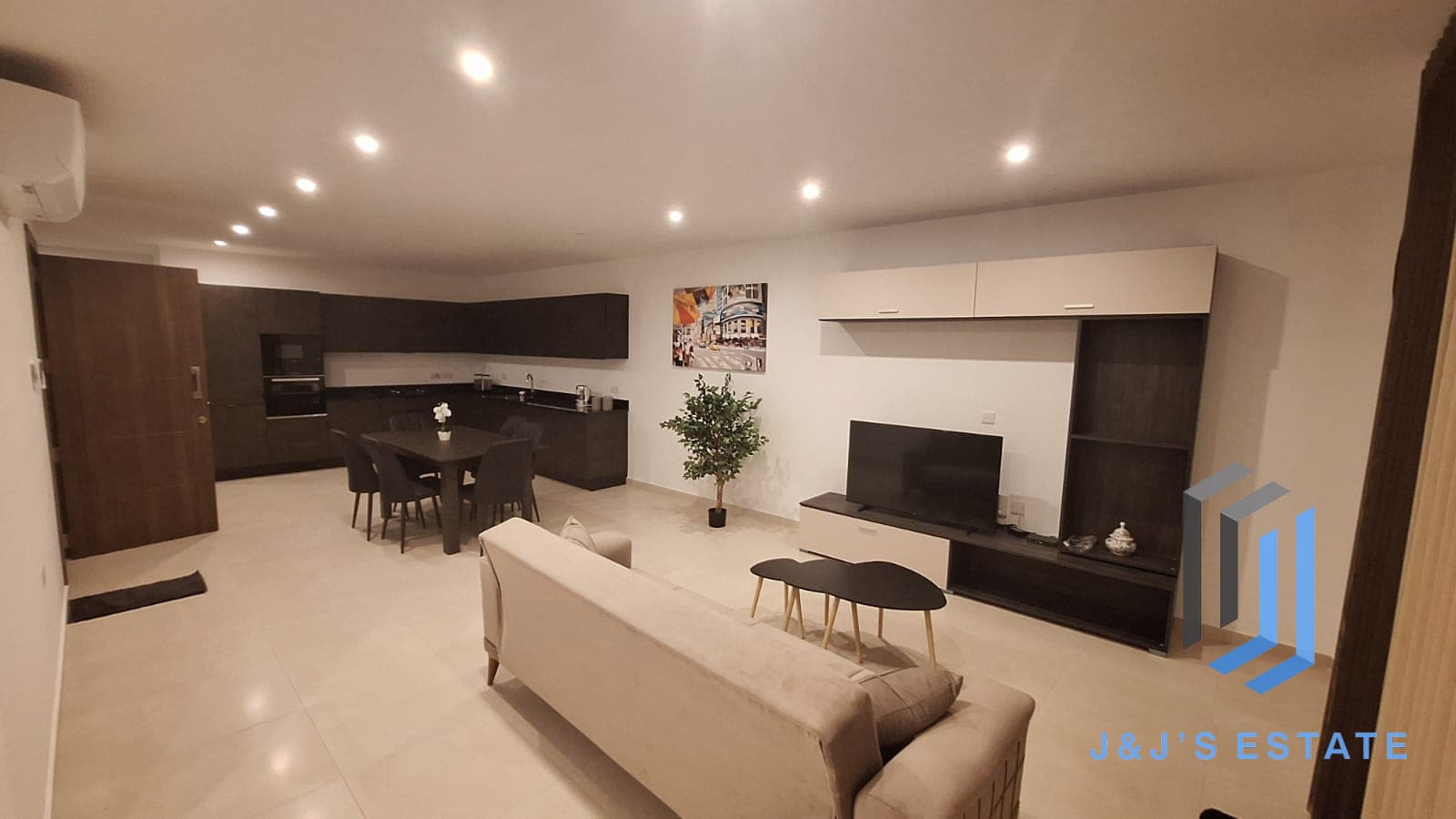 Spacious Three Bedroom Apartment Rental in Balzan