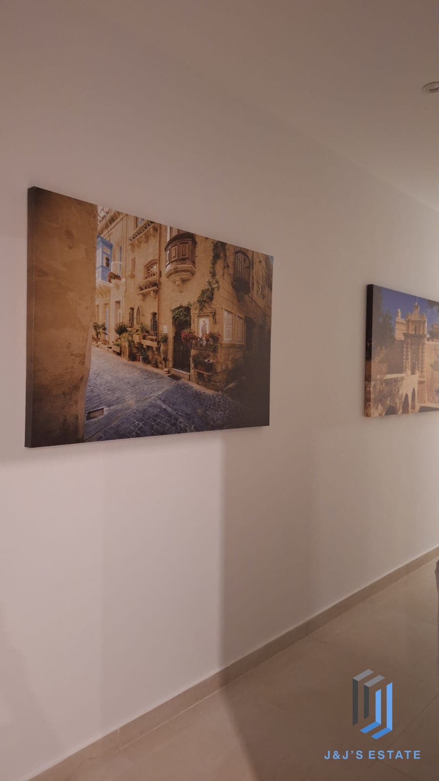 Spacious Three Bedroom Apartment Rental in Balzan · 26