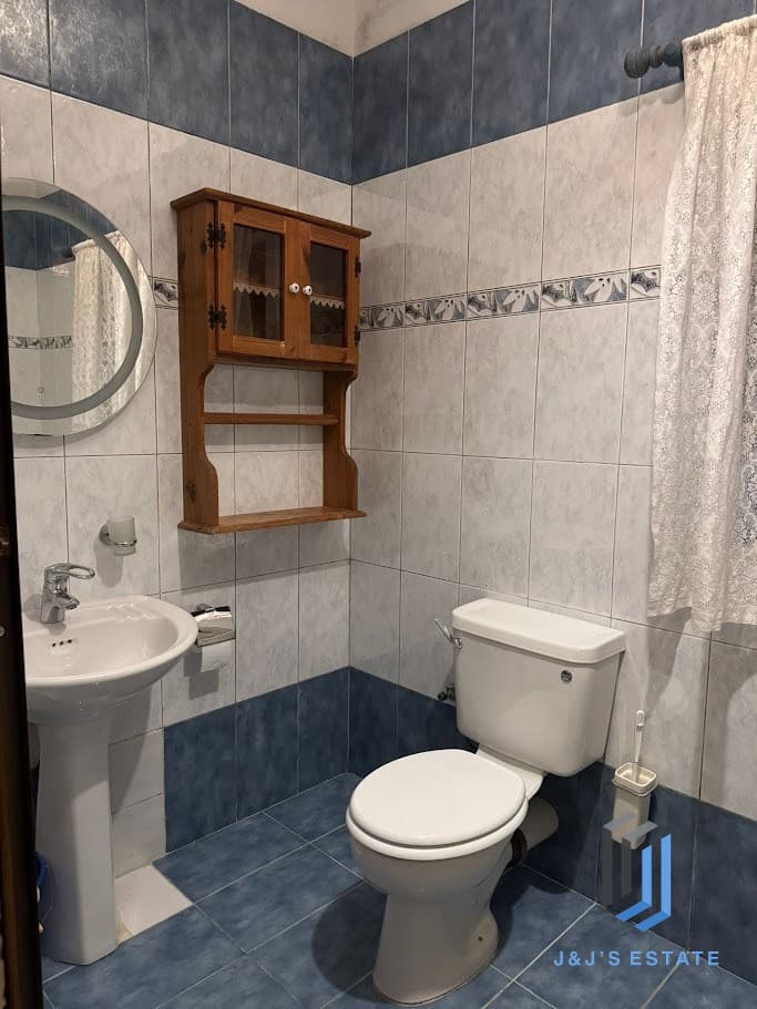 Fully furnished three-bedroom maisonette with panoramic view in San Gwann · 5