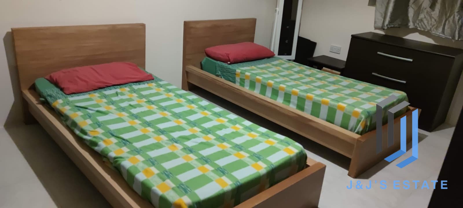 Fully furnished three-bedroom maisonette with panoramic view in San Gwann · 8