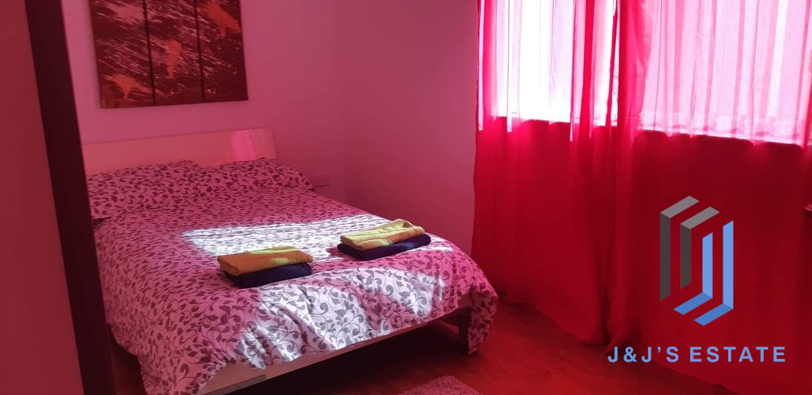 Bright Three Bedroom Apartment in Marsaskala · 5
