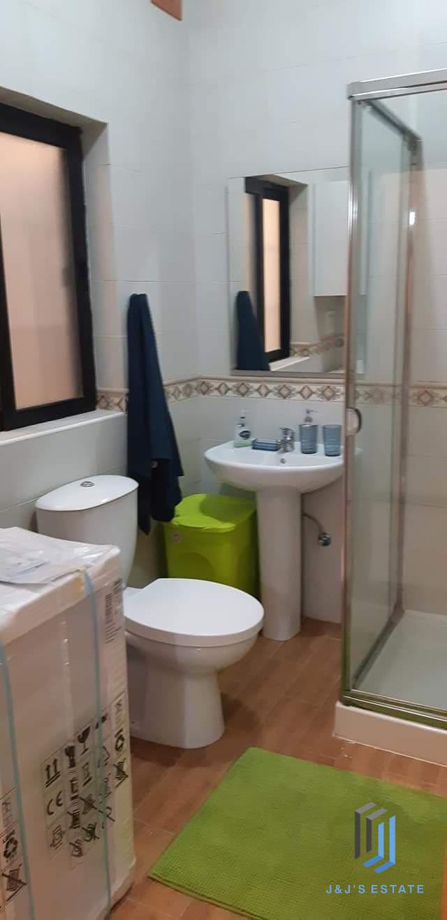 Bright Three Bedroom Apartment in Marsaskala · 9